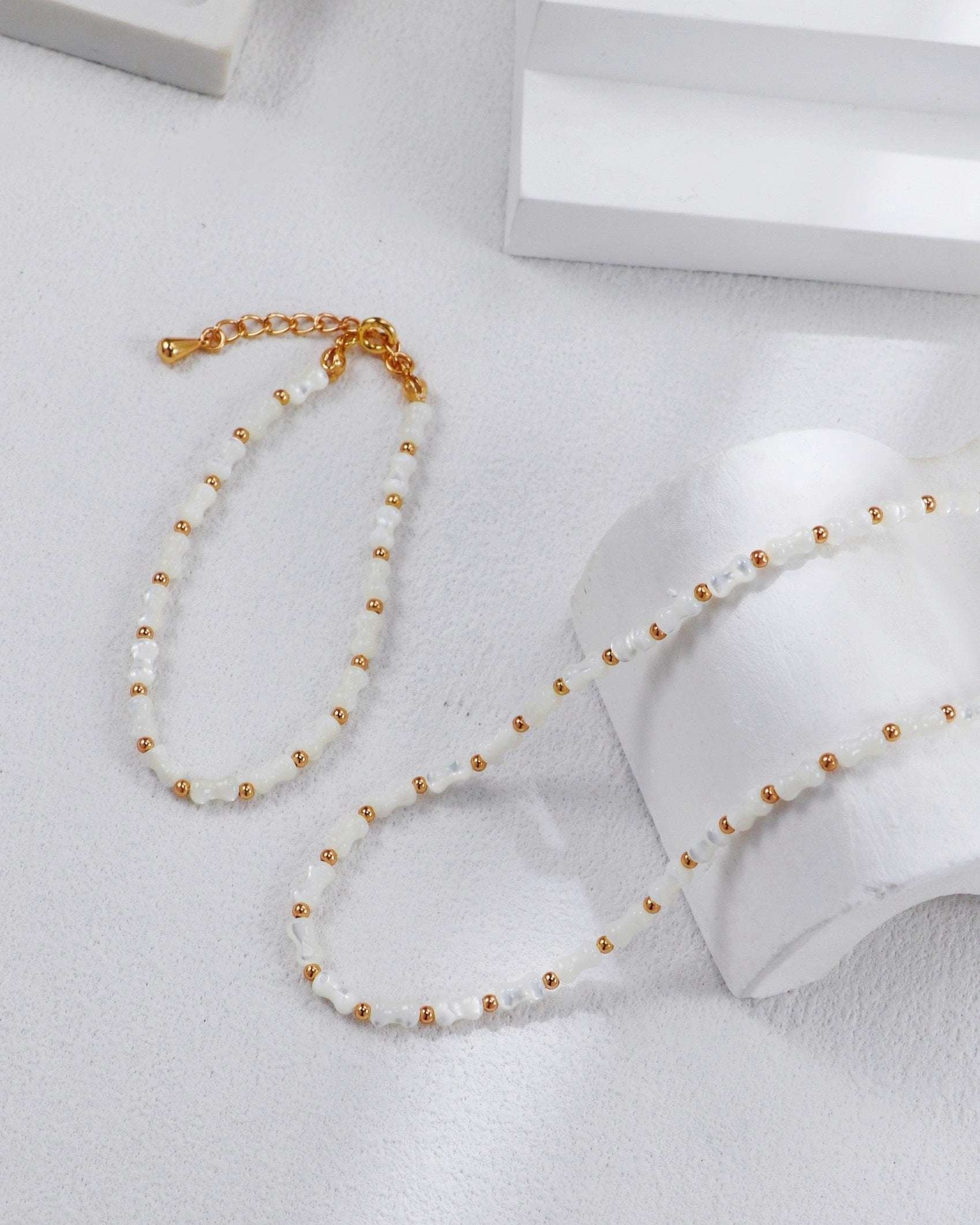 shell bracelet