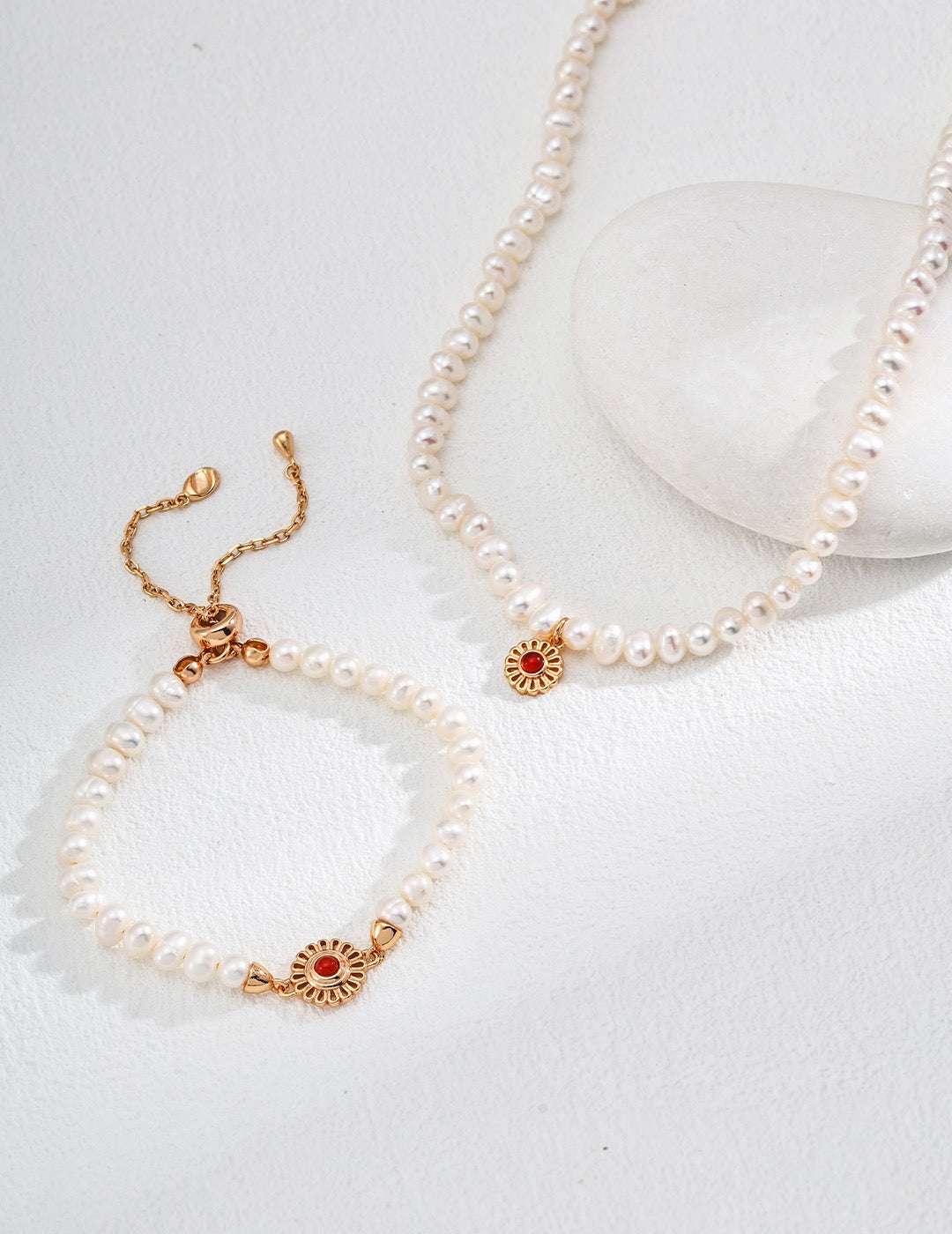 Natural Pearl & Black-Red Agate Set – Perfect Match for Any Occasion
