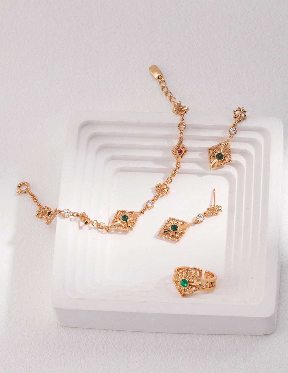 Stylish and Versatile Jewelry Collection
