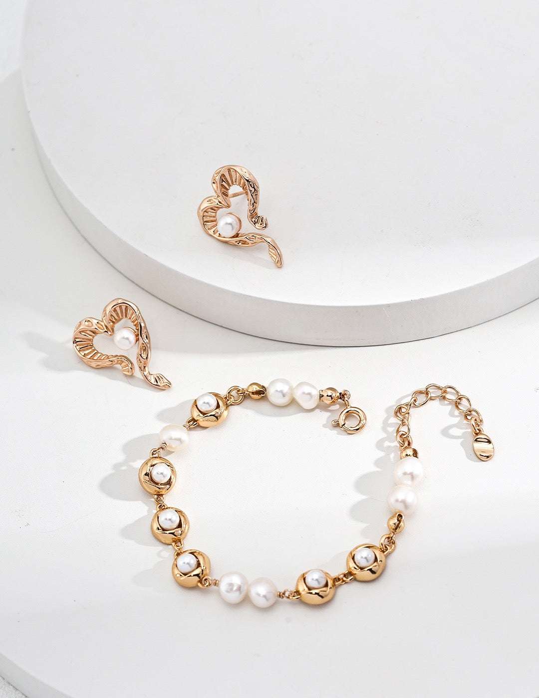 Pearl Earrings