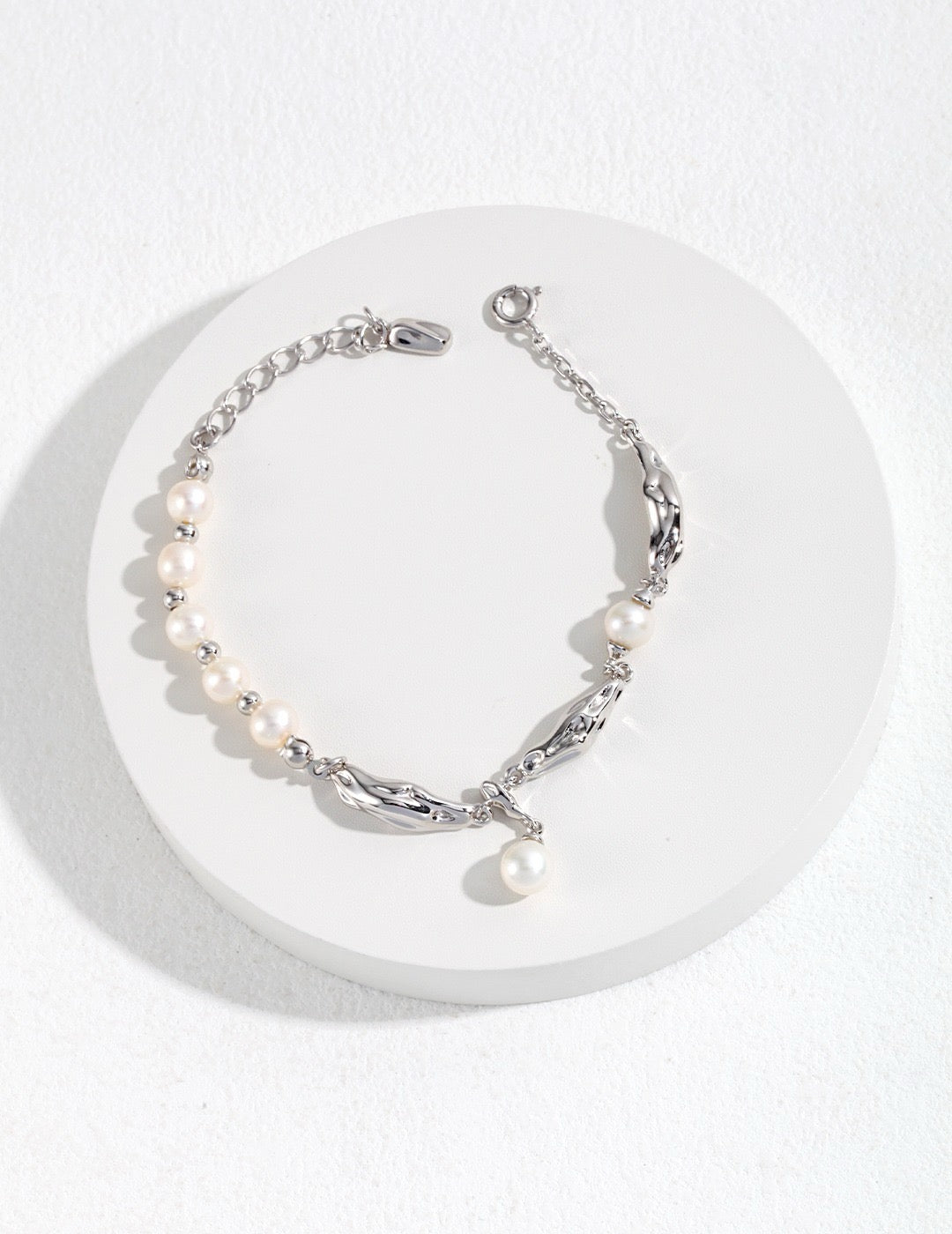 Boho Style Beaded Bracelet – Handmade Jewelry for a Unique Look