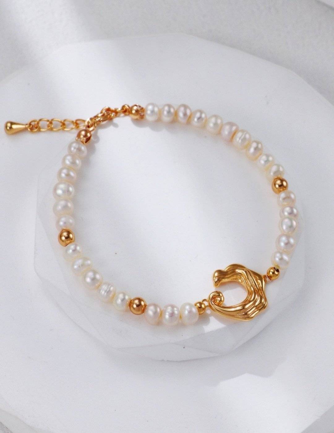 Pearl Bracelet