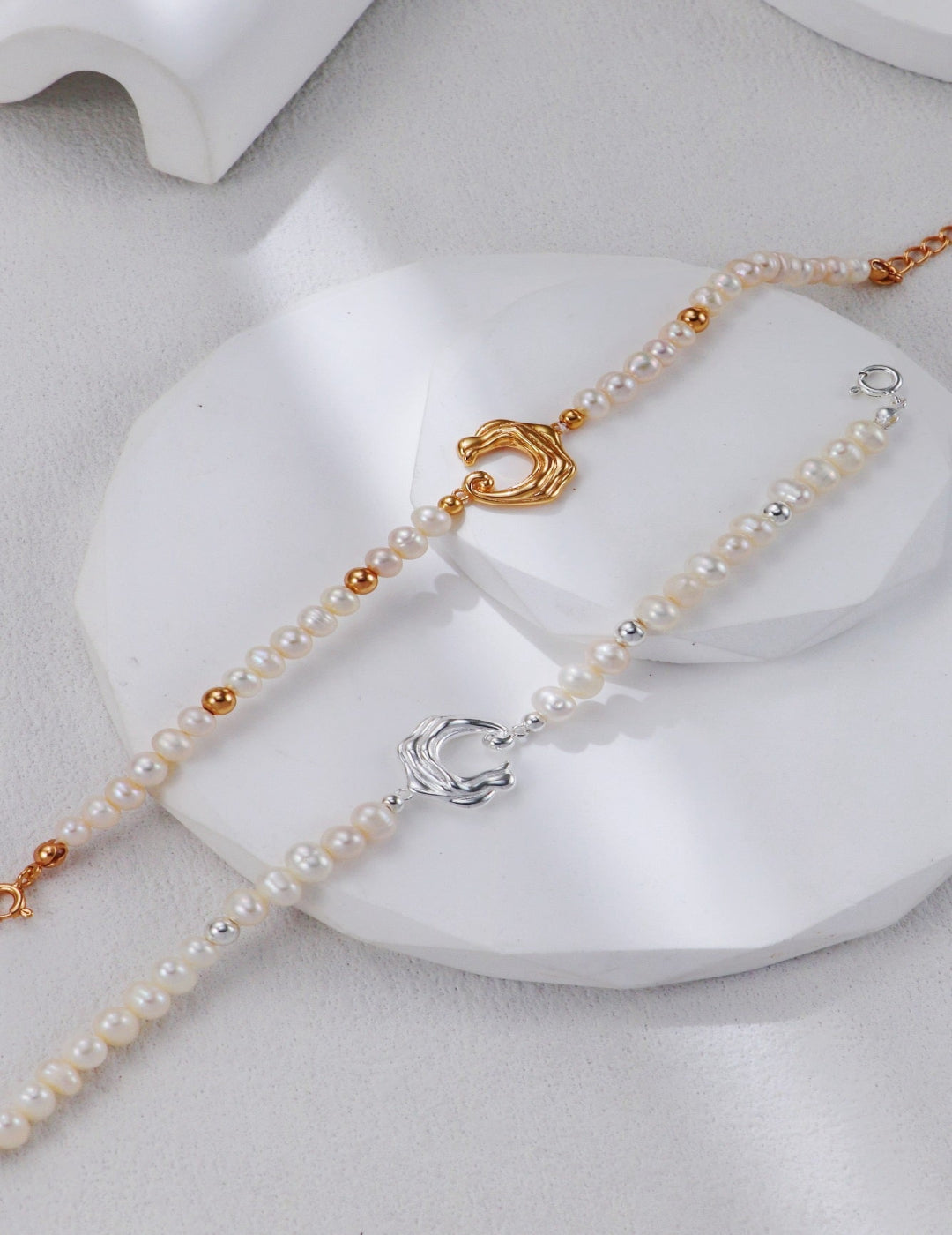 Gold and silver wave pearl bracelet options