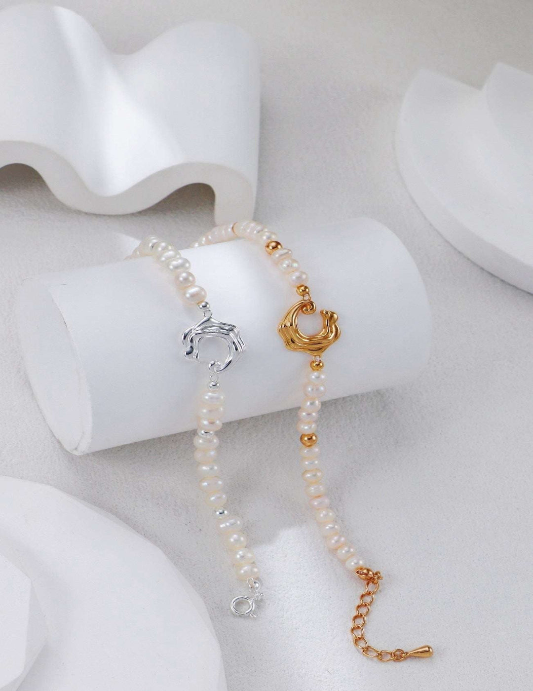 Wave clasp pearl bracelet with matching necklace