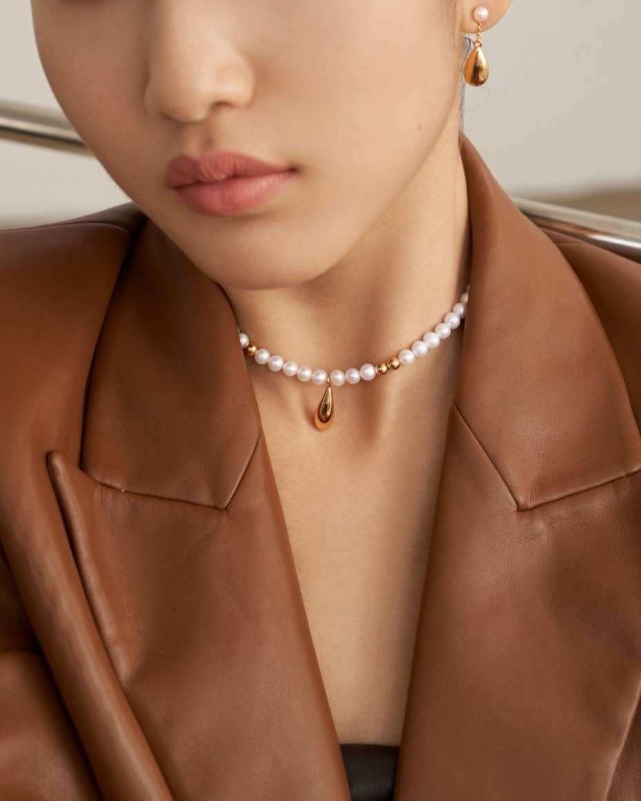 bead necklace