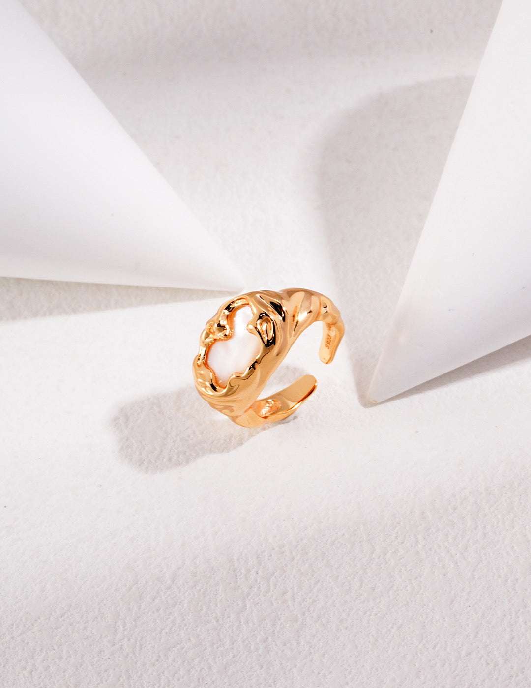mother-of-pearl Silver Ring – Perfect for Custom Fits and Stylish Looks