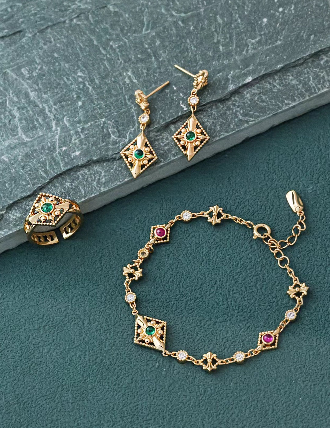 Red and green zircon earrings and bracelet jewelry set