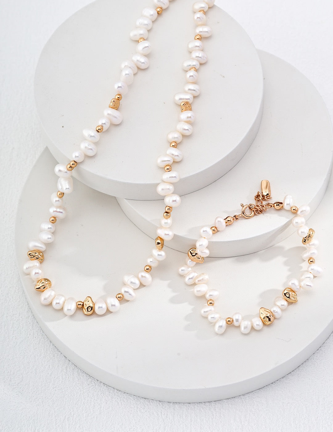 Gold bead and freshwater pearl necklace with matching bracelet