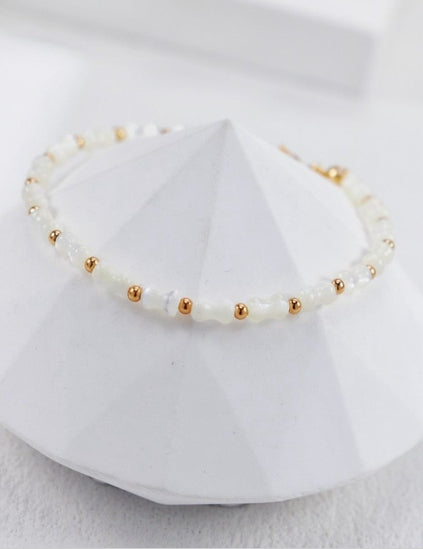 shell bracelet