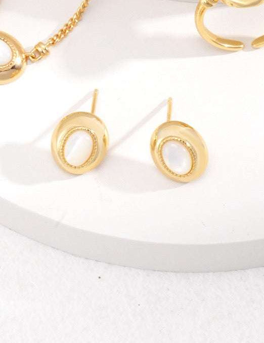 Mother-of-Pearl necklace earrings 